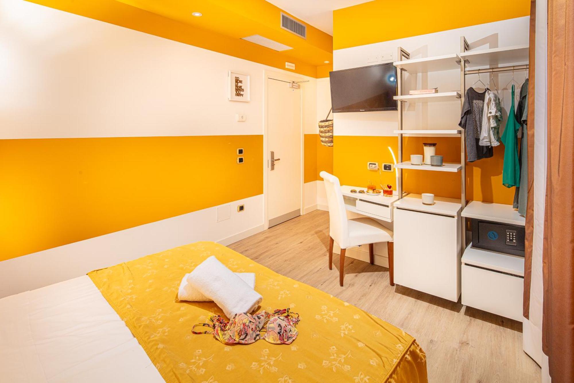 קאורלה Hotel Karinzia מראה חיצוני תמונה